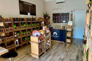 Attività commerciale negozio di caffe