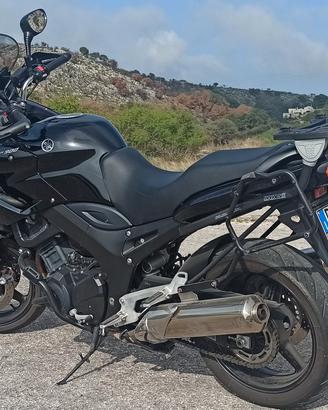 Moto Yamaha TDM 900 ie 