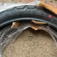 Gomma anteriore moto