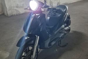 Moto beverly 500