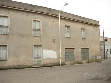 Ampia struttura - villasor