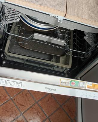 Lavastoviglie Whirlpool 