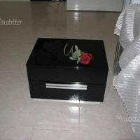 Gruppo Letto Lacc. nero lucido in Outlet