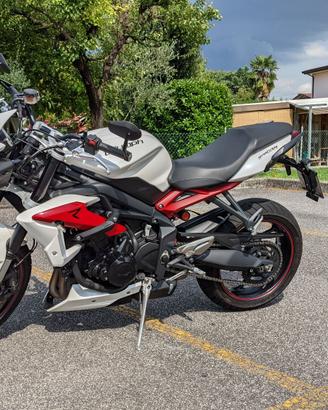 Triumph Street Triple 675 R ABS 2014