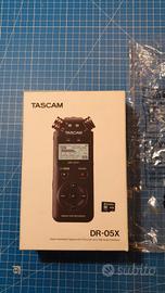 Registratore audio digitale portatile Tascam DR-05
