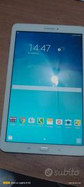 Samsung Galaxy Tab E 8gb + SD8 GB 