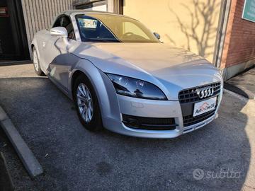 AUDI TT Roadster 2.0 TFSI S tronic Advanced plus