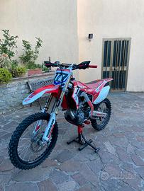 Honda crf 250 r 2016