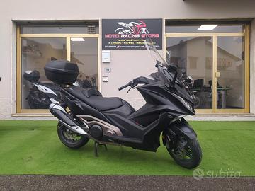 KYMCO  AK 550