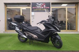 KYMCO  AK 550