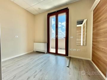 Cabina per medicina estetica e altro con p.iva