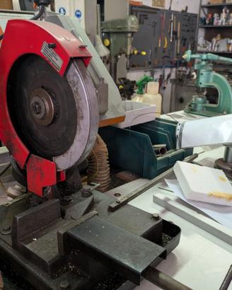 Troncatrice da banco per metallo Stayer
