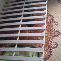 letto materasso Memory foam e rete a doghe