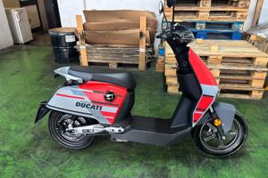 Super soco cux ducati 2023