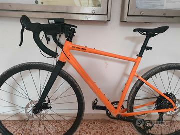 Cannondale topstone 4 anno 2023 gravel taglia M