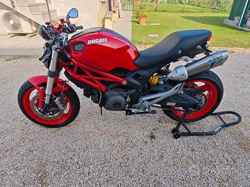 Ducati Monster 696 (DEPOTENZIABILE)