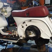 Piaggio cosa ( vespa r )