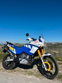 Yamaha Super Tenere 750 xtz