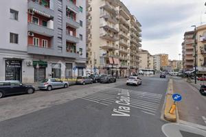 Locale commerciale fronte strada appena ristruttur