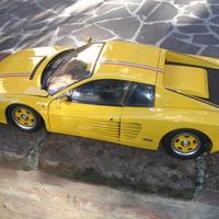 Pocher 1/8 gialla (2) Ferrari Testarossa Scuderia