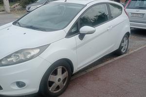 quattro cerchi Ford del 15 per la fiesta con gomme