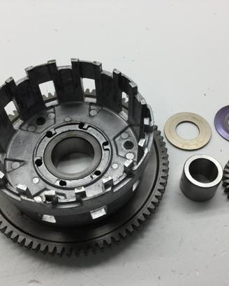 SUZUKI GSR K7 600 CAMPANA FRIZIONE 2007 2008 B9111