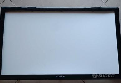 Cornice anteriore TV Samsung 32 pollici.