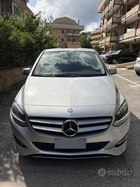 Mercedes-Benz Classe B 180 d Automatic Sport