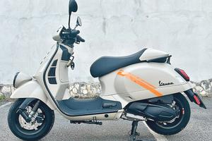 VESPA GTV 300 2023 EURO 5 SOLI 2.927 KM