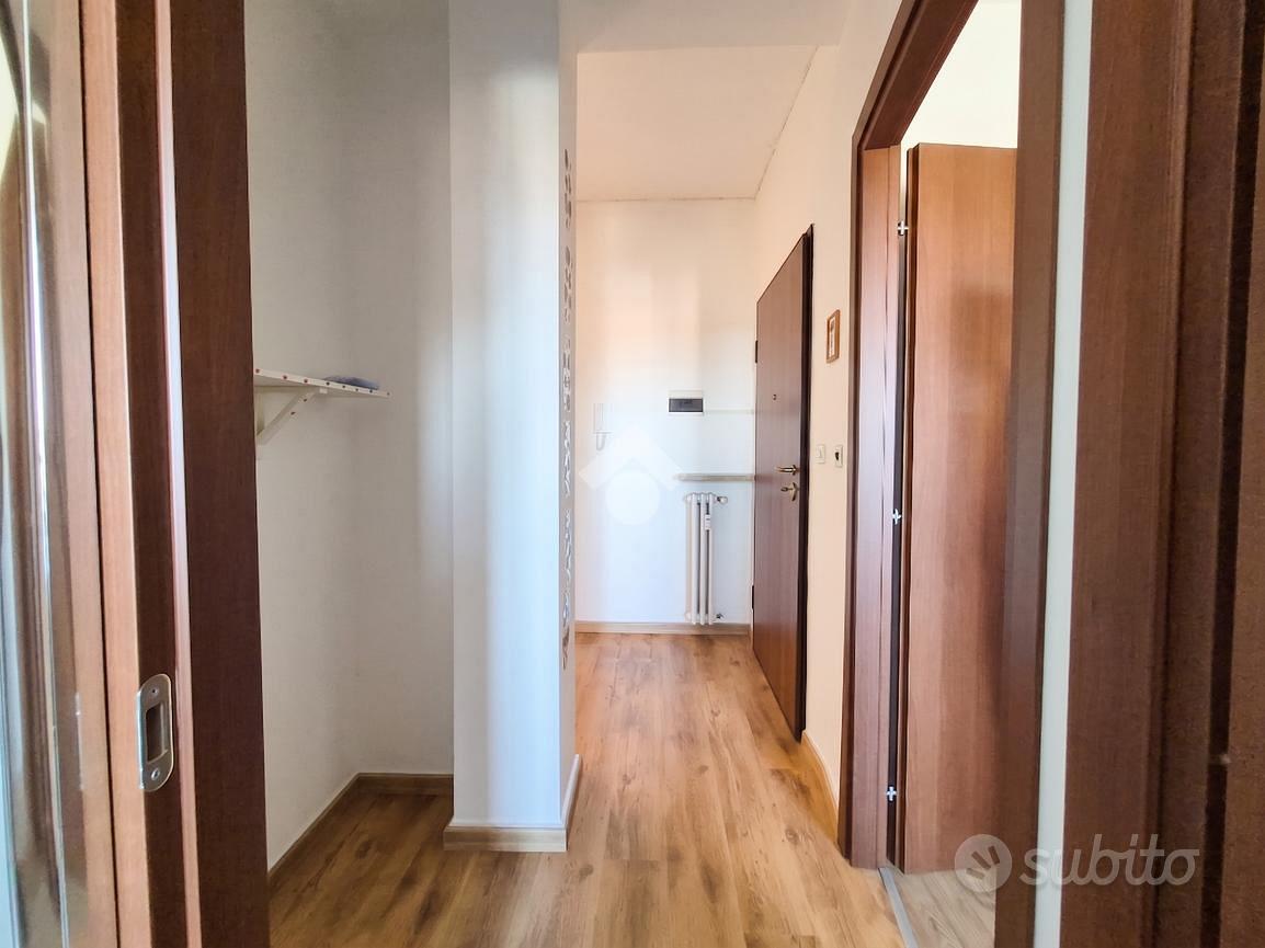 Appartamento – Ferrara, Centro cittadino, Giardino - Altro