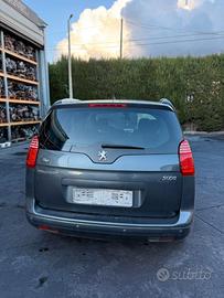 RICAMBI USATI AUTO PEUGEOT 5008 2010 9HZ