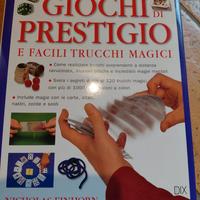 Libro "Giochi di prestigio e facili trucchi magici
