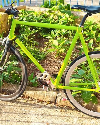Bici scatto fisso