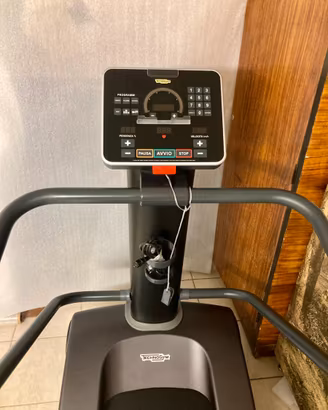 TAPIS ROULANT TECHNOGYM