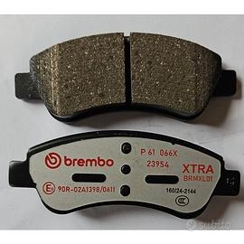 Pastiglie freno anteriori XTRA Brembo P61066X per 