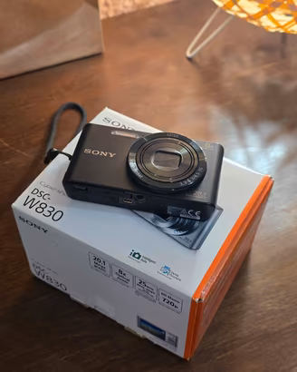 Sony Cyber-shot DSC-W830