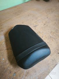 sella passeggero Yamaha R1 2004-2006