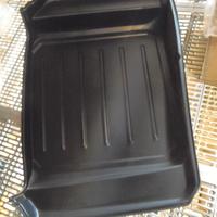990E0-81A01-000 vasca bagagliaio Suzuki Jimny