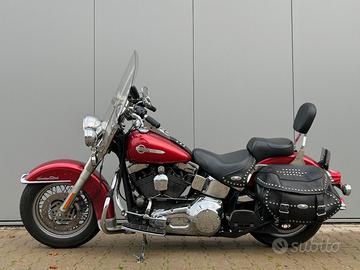 Harley Davidson softail heritage FLSTCI classic