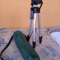 Treppiedi per macchina fotografica 