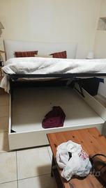 Letto matrimoniale