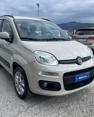 Fiat Panda 0.9 TwinAir Turbo Natural Power Lounge