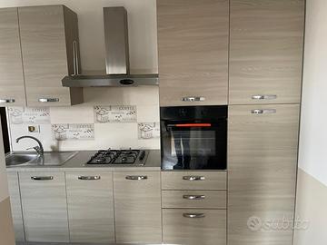 Cucina nuova completa