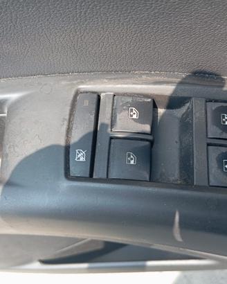 Pulsantiera anteriore sx OPEL MERIVA B 2010