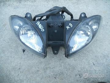 Faro piaggio x9