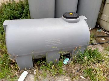 cisterna da 1000 litri PVC