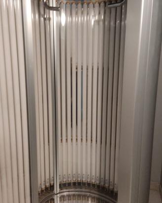 LAMPADA ESAFACCIALE E DOCCIA ABBRONZANTE