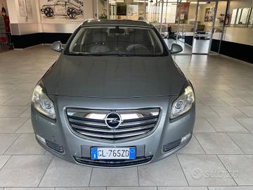 Opel Insignia 2.0 CDTI Sports Tourer Cosmo - Nessu