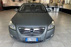 Opel Insignia 2.0 CDTI Sports Tourer Cosmo - Nessu