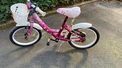 Bicicletta per bambina rosa